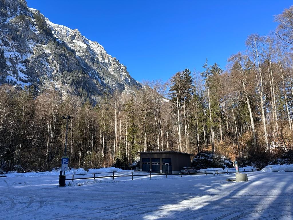 area parkir lake blausee