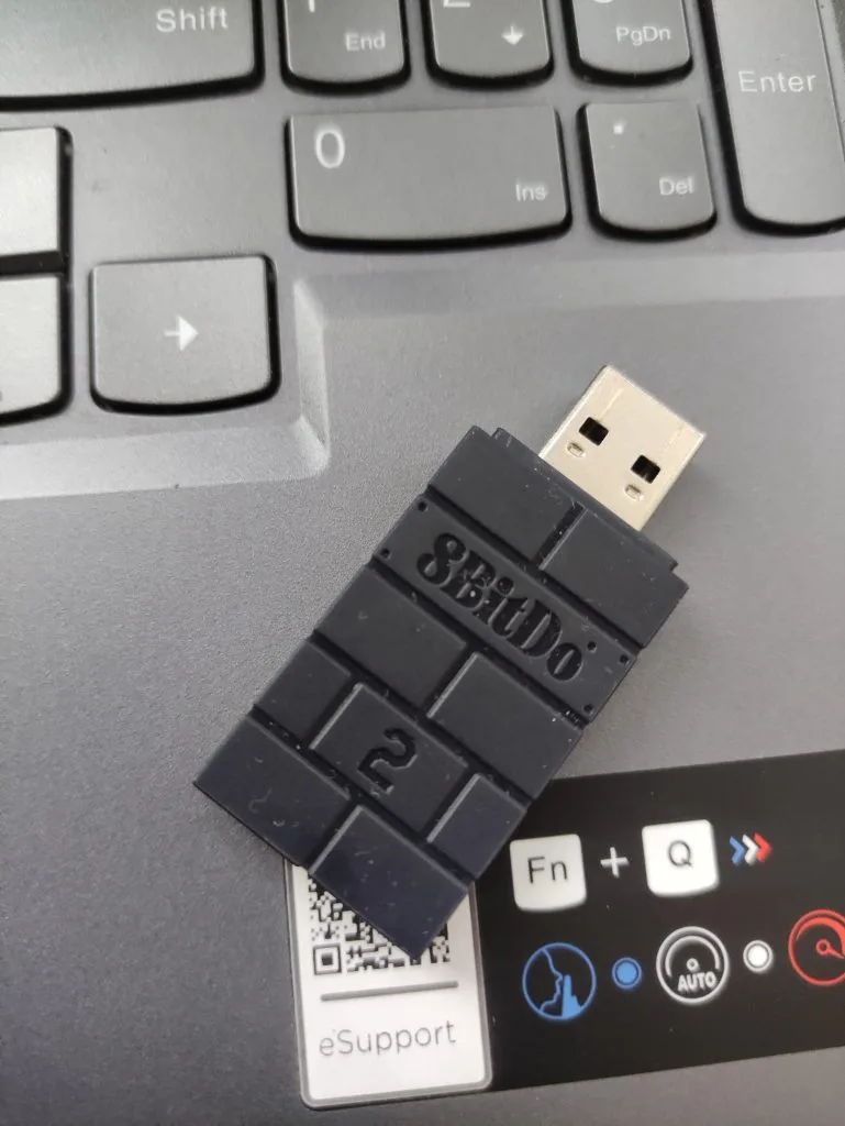 8bitdo seperti usb stick pada umumnya